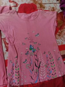 3 Girls T-shirt 👕
