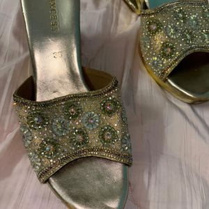 Metro Princess Heels