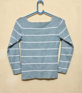👕 Stripped | Top