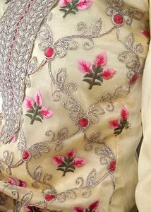 Elegant Embroidered Kurti With Pant