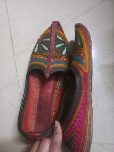 Rajisthani Jaipuri Juttis /Ethnic Footwear
