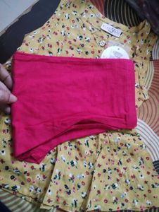 Cute Floral Top With Bottom