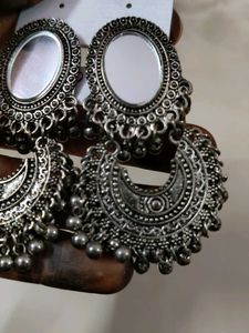 Set Of 2 Oxidized Mirror Earrings