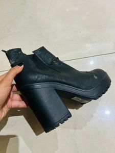H&amp;M Black Leather Boots