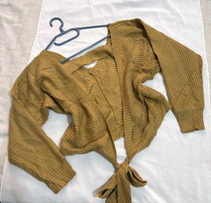 🎁Buy1 Get1 Free Back Knot Crop Top