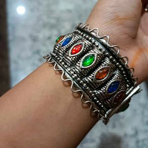 Gorgeous Oxidized Bangle