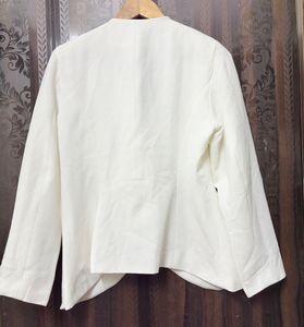 Elegant White Blazer