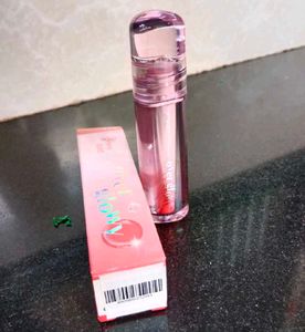 COMBO OF 5 LIP PRODUCTS