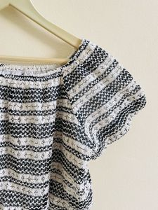 Textured Black &amp; White Cropped Top