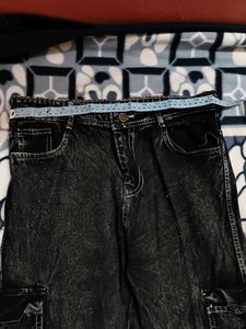 H&amp;M Black Cargo Jeans