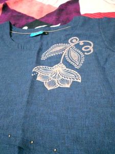 La Fille Kurta