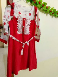 ♥️🤍 Red And White Beautiful Ethentic Top