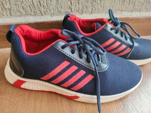 Unisex Sports Shoe