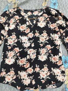 Harpa Floral Print Long Sleeve Top