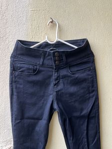 BRAND NEW Jealous 21 skinny fit jeans