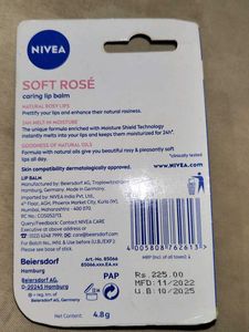 Nivea Soft Rose 🌹 Caring Lip Balm