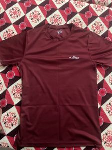 Tshirt M SIZE ONE PIC PRICE. CHOICE ANY Colour.