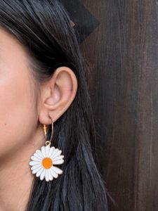 White Sunflower Hoops 🌻🤍