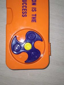 Pencil Box With Spiner