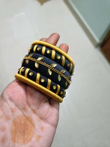Combo Of Kundan Silk Thread Bangles