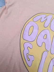 Peach Graphic Print T-shirt 🆕