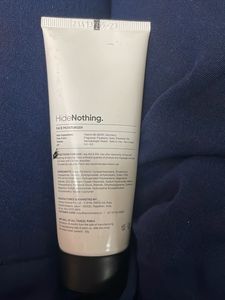 Minimalist Face Mosturizer