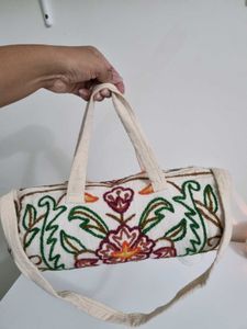 🌸 Handcrafted Kashmiri Embroidered Wool Bag 🌸