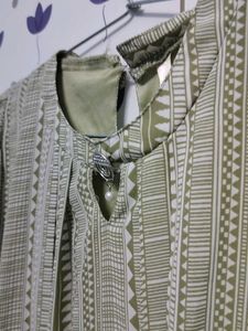 Patterned Long Sleeve Top