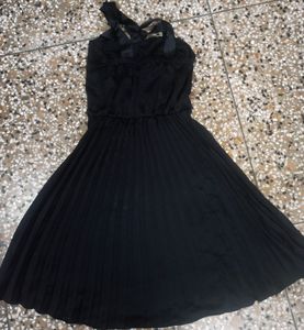 Zed Black Hot Dress