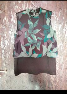 4 Floral Print Top