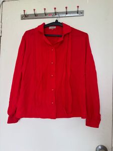 ALINA PLATTED GOTHIC RED SHIRT