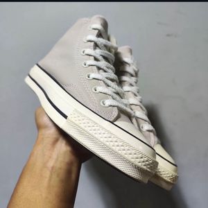 Off White Converse