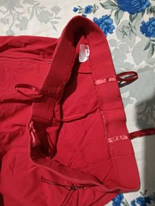 Red Capri Pants 🔥