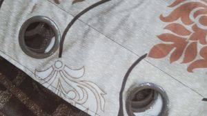 Patterned Curtain Set 2