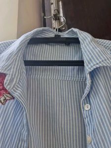 Striped Floral Shirt Size Xs