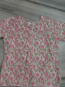 Floral Print short kurti