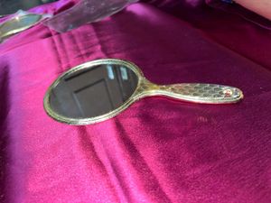 Handy Mirror