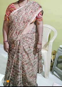 Vintage-Inspired Floral Saree With Blouse