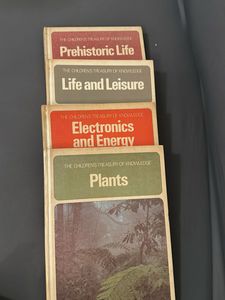 Children's Treasury of Knowledge Set