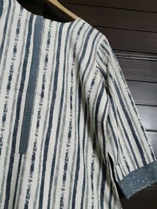 Women Grey Striped Cotton Kurta