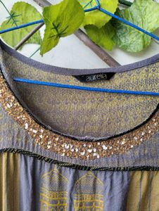 Aurelia Kurta