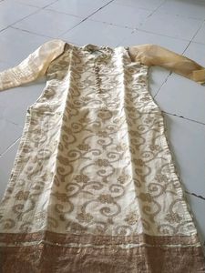 Buy One Pair Of Kurtii Leggis... Get 1⃣ Kurti Free