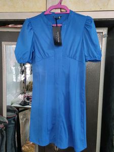 Women Stunning Blue Solid Dress
