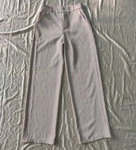 High-waist Off White Flared Trousers