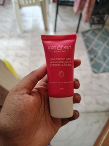 Dot And Key Strobe Cream