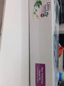 Skin Polishing Facial Kit