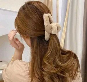 Cute Hair Claw Clips - 4 Pack