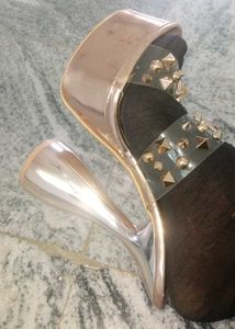 Heavy Heels 7 Inches