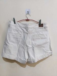 Casual Beige Shorts