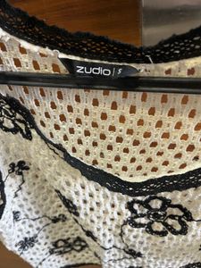 ZUDIO crop white top